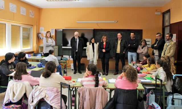 Carmen-Teresa-Olmedo-visita-en-Chillon-varias-actuaciones-sufragadas-por-el-Gobierno-de-Castilla-La-Mancha-por-valor-de-24-millones-de-euros