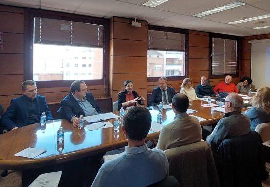 La-Comision-provincial-de-Ordenacion-del-Territorio-y-Urbanismo-defiende-la-ampliacion-de-Bancolor-Baux-en-Elche-de-la-Sierra-como-Proyecto-Prioritario-de-Castilla-La-Mancha