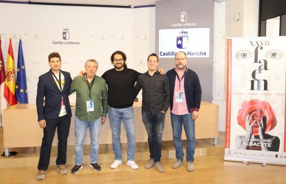 El-concierto-Intenso-de-la-gira-de-Ismael-Gonzalez-gran-propuesta-musical-hoy-en-la-Feria-de-Artes-Escenicas-y-Musicales-de-Castilla-La-Mancha