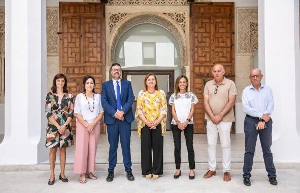 El-DOCM-publica-manana-la-convocatoria-de-becas-de-libros-de-texto-y-comedor-escolar-que-beneficiaran-a-mas-de-100.000-alumnos-y-alumnas