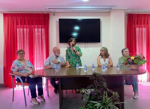 El-Gobierno-regional-finaliza-las-obras-de-consolidacion-de-la-muralla-historica-del-patio-del-centro-de-mayores-de-Huete