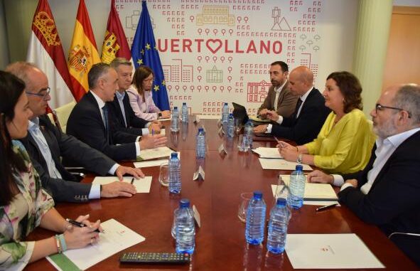 El-Gobierno-de-Castilla-La-Mancha-subraya-su-compromiso-en-el-acompanamiento-de-inversiones-como-Freepoint-y-otros-proyectos-en-Puertollano
