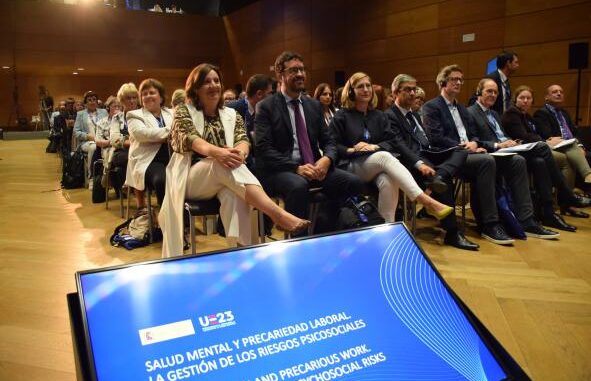 El-Gobierno-de-Castilla-La-Mancha-valora-el-compromiso-de-la-Union-Europea-de-abordar-la-salud-mental-como-pilar-basico-para-la-seguridad-laboral