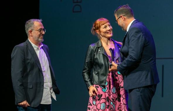 El-Gobierno-regional-felicita-a-los-reconocidos-con-los-Premios-Teatro-de-Rojas-en-su-XXXI-edicion-por-su-contribucion-y-fomento-de-la-cultura