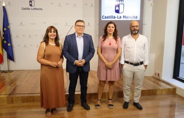 El-Gobierno-regional-resalta-la-apuesta-este-nuevo-curso-escolar-2023-2024-en-la-provincia-de-Albacete-por-la-Innovacion-FP-Inclusion-y-nuevas-Infraestructuras-Educativas