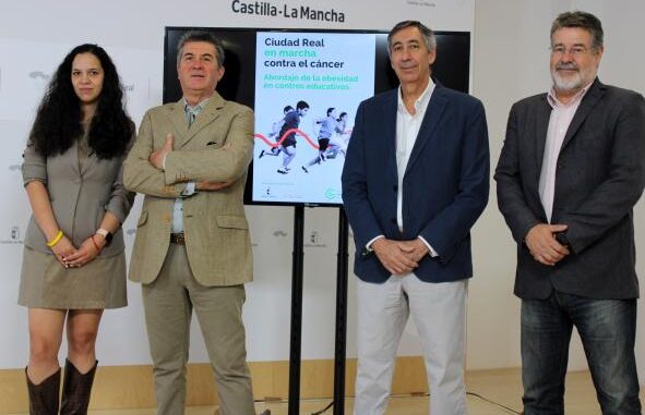 El-Gobierno-de-Garcia-Page-y-la-AECC-fomentan-entre-el-alumnado-la-actividad-fisica-y-la-alimentacion-saludable-para-mejorar-su-salud-de-forma-integral