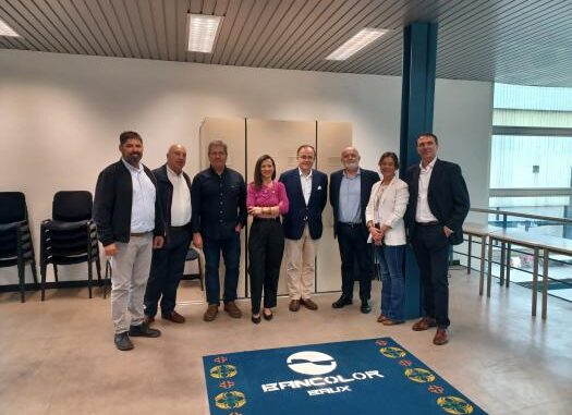 El-Gobierno-regional-celebra-los-30-anos-de-Bancolor-Baux-en-puertas-de-un-plan-de-crecimiento-que-le-permitira-generar-40-empleos-en-Elche-de-la-Sierra