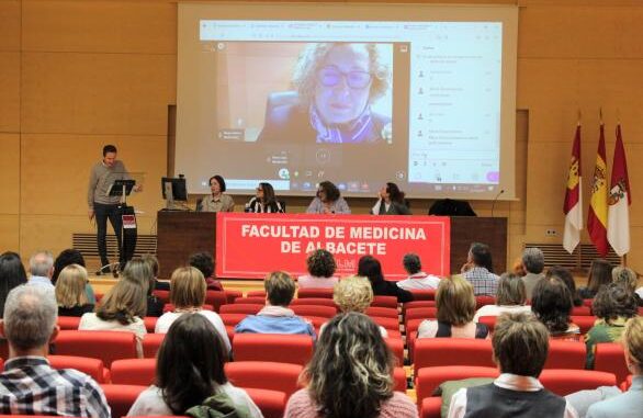 La-Gerencia-de-Atencion-Integrada-de-Albacete-presenta-el-Protocolo-de-abordaje-multidisciplinar-de-la-muerte-perinatal-a-los-profesionales-sanitarios
