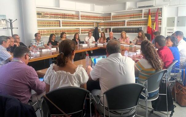 Montalbo-acogera-una-nueva-planta-de-fabricacion-de-revestimientos-que-supondra-una-inversion-de-17-millones-de-euros-y-creara-20-empleos