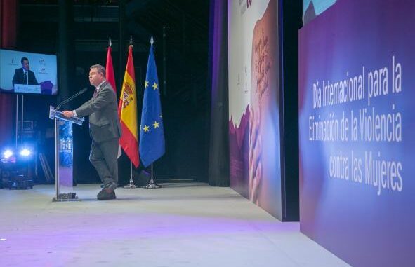 Articulo-del-presidente-Emiliano-Garcia-Page-con-motivo-del-Dia-Internacional-para-la-Eliminacion-de-la-Violencia-contra-las-Mujeres-Sin-marcas-sin-miedo