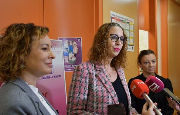 El-Gobierno-de-Castilla-La-Mancha-pone-en-valor-el-area-laboral-de-los-centros-de-la-mujer-de-la-region-que-ya-han-atendido-18.000-consultas-en-2023