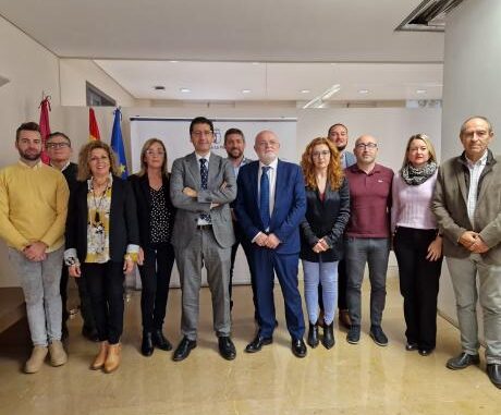 El-Gobierno-regional-anuncia-que-ya-se-pueden-iniciar-los-tramites-para-el-reconocimiento-europeo-de-IGP-de-productos-industriales-y-artesanales-entre-ellos-la-cuchilleria-de-Albacete