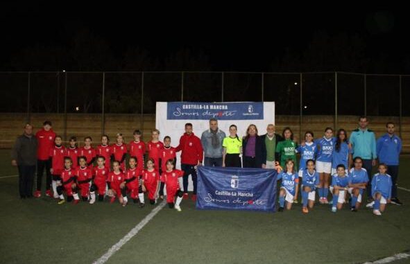 El-Gobierno-regional-apoya-la-creacion-de-la-primera-liga-de-futbol-alevin-femenina-con-13-equipos-y-141-participantes