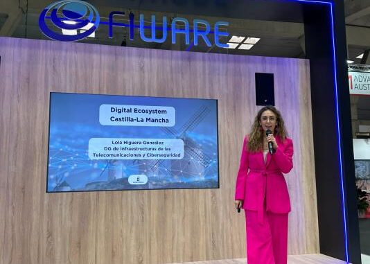 El-Gobierno-regional-apuesta-por-la-tecnologia-y-el-concepto-de-territorio-inteligente-para-la-prestacion-de-servicios-publicos-mas-adaptados-a-la-ciudadania