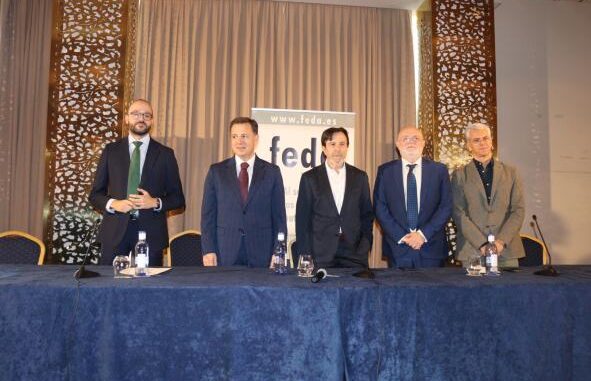 El-Gobierno-de-Castilla-La-Mancha-celebra-el-encargo-de-82-helicopteros-de-Alemania-a-Airbus-y-su-previsible-impacto-positivo-para-la-economia-de-la-provincia-de-Albacete-y-para-la-region