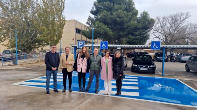 El-Gobierno-de-Castilla-La-Mancha-invierte-20.000-euros-en-adecuar-y-ampliar-el-estacionamiento-del-Centro-de-Salud-de-Villacanas