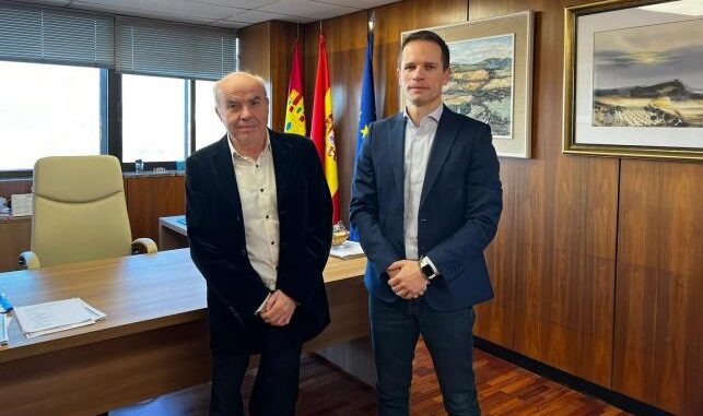 El-Gobierno-regional-apoya-la-creacion-de-los-Premios-Autonomicos-de-la-Real-Academia-de-Medicina-de-Castilla-La-Mancha