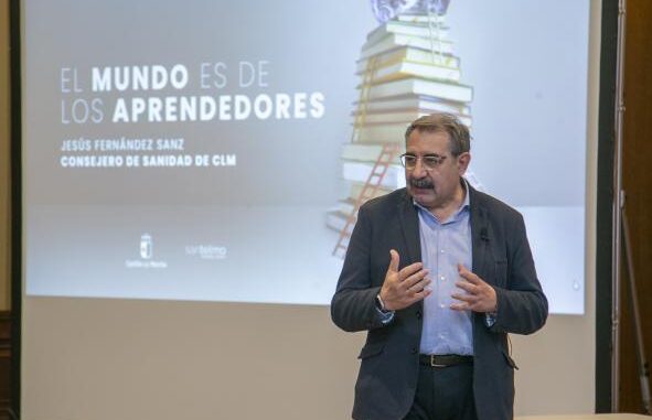 El-Gobierno-regional-continua-apostando-por-la-formacion-de-directivos-en-Sanidad-para-ofrecer-respuestas-a-los-retos-del-siglo-XXI