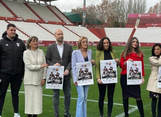 El-Gobierno-regional-ratifica-su-apoyo-al-deporte-femenino-durante-la-presentacion-del-duelo-de-Copa-de-la-Reina-que-enfrentara-al-Fundacion-Albacete-con-el-FC-Barcelona