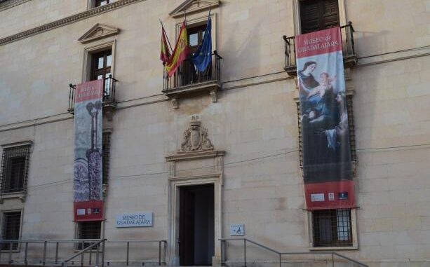 Comienza-el-ciclo-de-conferencias-´Museos-Imaginarios.-Pensar-y-sonar-la-coleccion´-en-el-Museo-de-Guadalajara