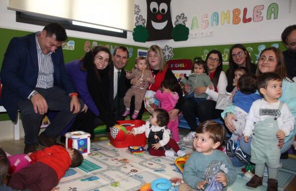 Con-la-nueva-Escuela-Infantil-de-Los-Navalucillos-el-Gobierno-regional-sigue-avanzando-en-la-estrategia-de-escolarizacion-de-0-a-3-anos