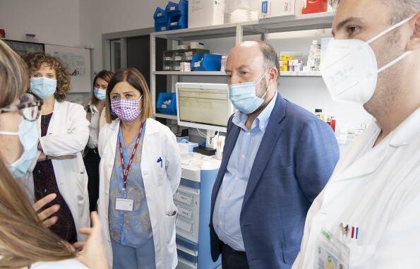 El-Gobierno-de-Castilla-La-Mancha-valora-el-papel-de-los-farmaceuticos-para-mejorar-la-atencion-y-la-seguridad-en-las-plantas-de-hospitalizacion