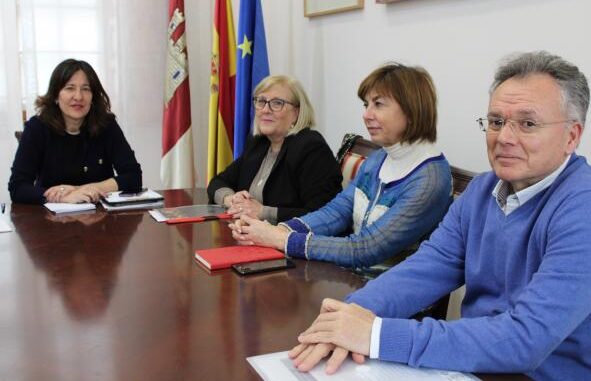 Blanca-Fernandez-resalta-el-trabajo-de-colaboracion-con-Cruz-Roja-encaminado-a-la-proteccion-de-las-personas-vulnerables-de-Ciudad-Real