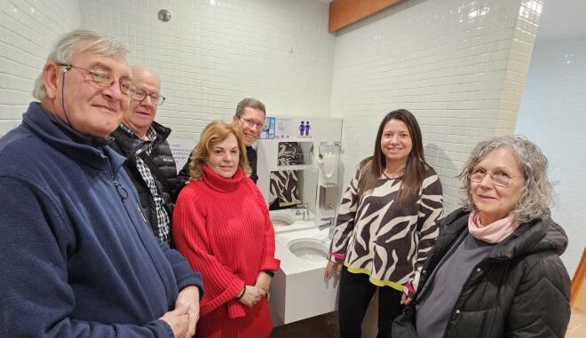 El-Gobierno-regional-abre-al-publico-los-aseos-adaptados-a-personas-ostomizadas-en-dependencias-de-la-Consejeria-de-Bienestar-Social-y-sus-delegaciones