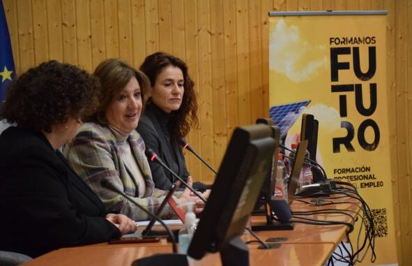La-orientacion-laboral-y-la-cualificacion-elementos-clave-para-la-mejora-de-la-empleabilidad-de-las-personas-en-Castilla-La-Mancha