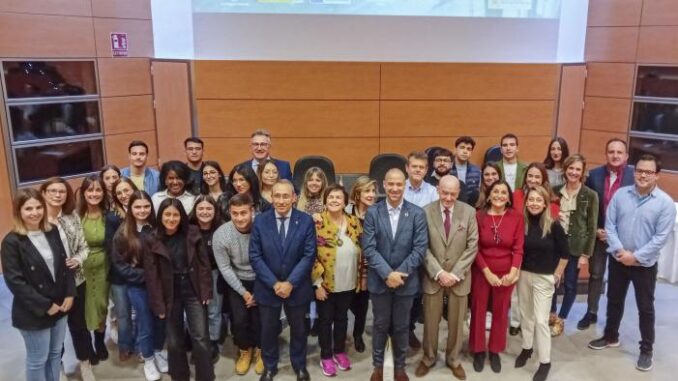 Castilla-La-Mancha-cuenta-con-unos-200-alumnos-formandose-en-la-familia-profesional-de-Industrias-Alimentarias-que-cuenta-con-una-empleabilidad-del-71-por-ciento