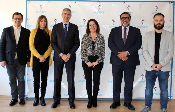 El-Gobierno-regional-reitera-su-compromiso-con-las-asociaciones-que-apoyan-a-personas-con-autismo-como-es-APAT