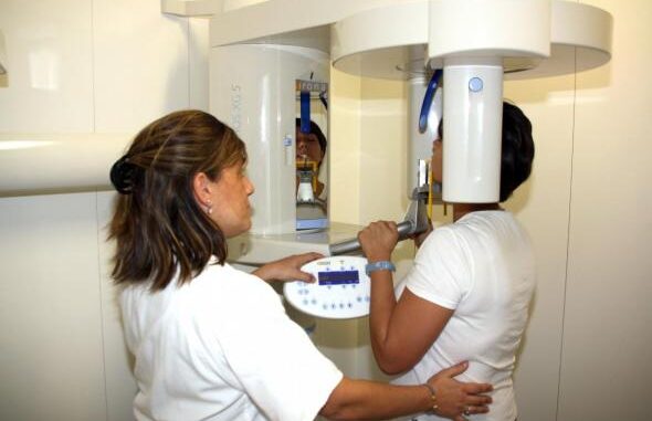 El-Gobierno-de-Castilla-La-Mancha-renovara-a-lo-largo-de-este-ano-los-doce-ortopantomografos-instalados-en-centros-sanitarios-del-SESCAM