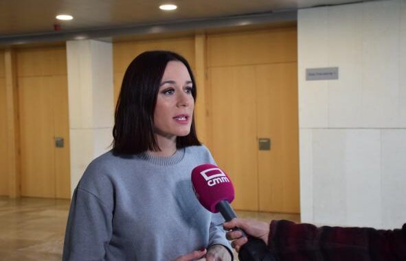 Alrededor-de-una-treintena-de-aspirantes-realizan-la-primera-de-las-pruebas-para-la-habilitacion-de-guias-turisticos-en-Castilla-La-Mancha