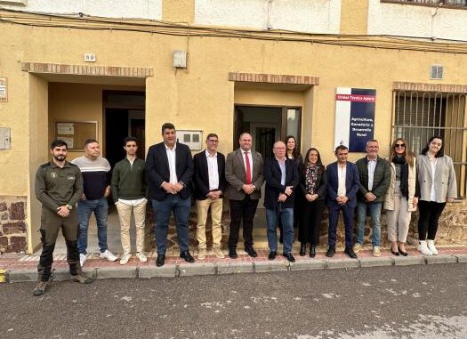 El-Gobierno-regional-ensalza-el-servicio-de-asesoramiento-que-prestan-los-trabajadores-de-la-red-de-OCAs-y-UTAs-a-agricultores-y-ganaderos