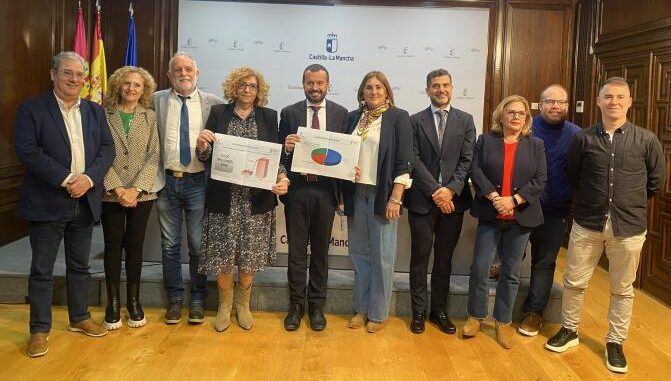 El-Gobierno-regional-quiere-blindar-y-garantizar-el-Estado-del-bienestar-en-Guadalajara-con-el-presupuesto-para-2025