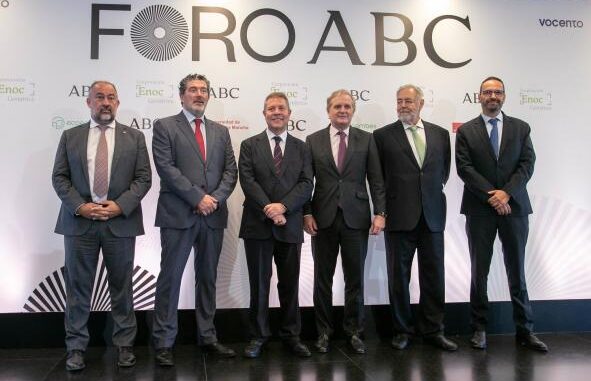 Emiliano-Garcia-Page-apuesta-por-reconstruir-la-Espana-moderada-a-base-de-grandes-consensos-que-garanticen-la-competitividad-del-pais