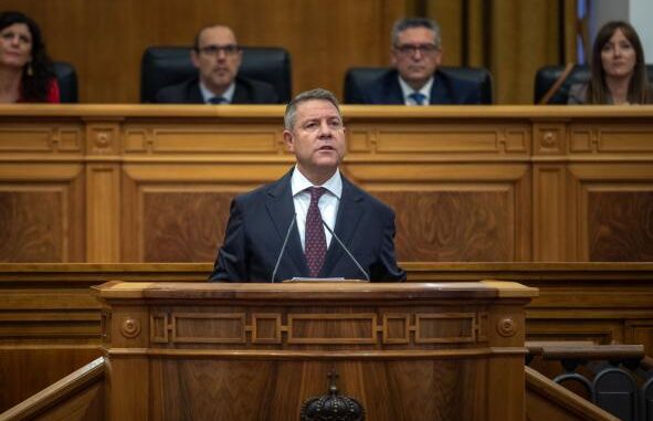 Garcia-Page-destaca-el-crecimiento-de-una-region-a-la-cabeza-en-la-bajada-del-desempleo-estructural-y-referente-en-la-atraccion-de-inversiones