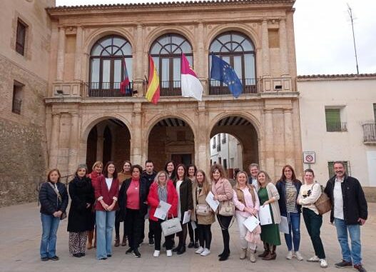 El-Gobierno-regional-clausura-un-curso-de-formacion-para-el-empleo-en-Villanueva-de-la-Jara-que-finaliza-con-un-71-por-ciento-de-insercion