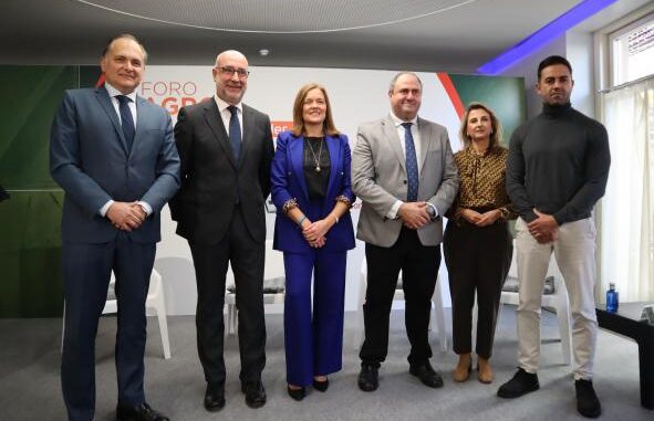 El-Gobierno-regional-esta-trabajando-para-que-todos-los-agricultores-y-ganaderos-afectados-por-la-DANA-tengan-el-maximo-de-ayudas