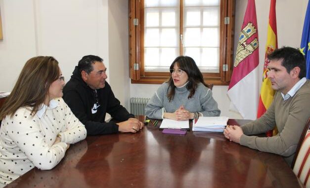El-Gobierno-de-Castilla-La-Mancha-traslada-su-apoyo-a-los-actos-de-celebracion-del-150-aniversario-de-la-Compania-Romana-de-Moral-de-Calatrava