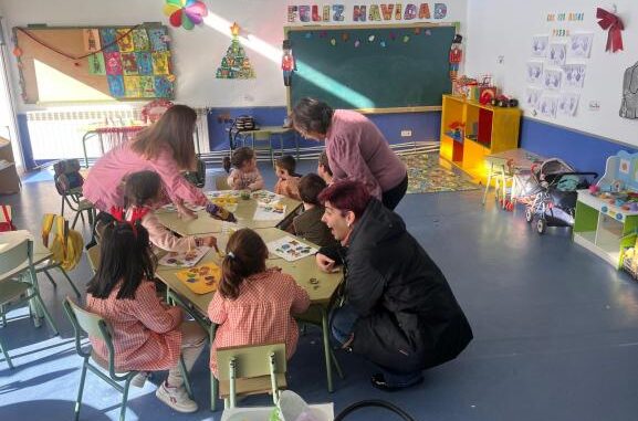 El-Gobierno-regional-comprueba-en-Torrenueva-la-gran-utilidad-que-tiene-el-Plan-Corresponsales-en-las-zonas-rurales-de-Ciudad-Real
