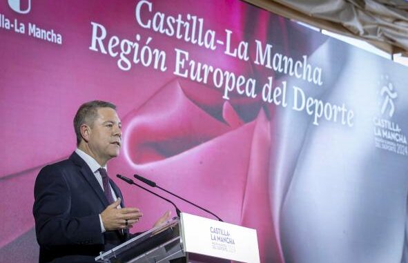 El-presidente-Garcia-Page-anuncia-un-nuevo-programa-de-becas-para-los-deportistas-de-Castilla-La-Mancha-que-se-propongan-ser-olimpicos