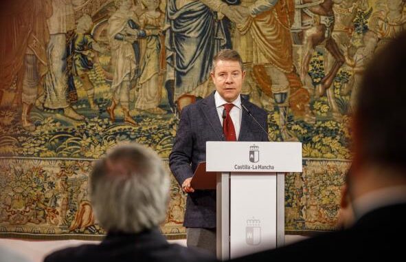 Garcia-Page-marca-el-objetivo-de-crear-100.000-nuevos-puestos-de-trabajo-vinculados-a-la-‘Estrategia-Castilla-La-Mancha-Horizonte-2030