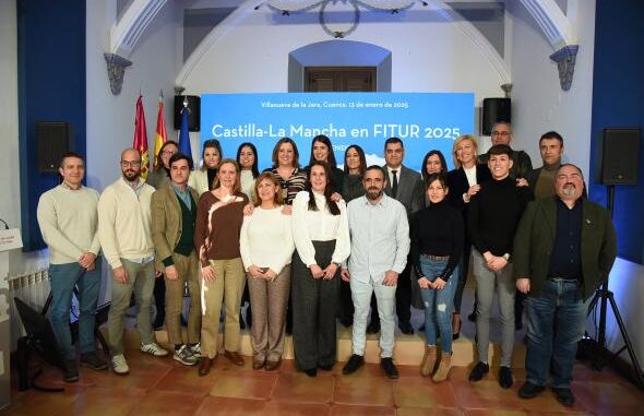 Castilla-La-Mancha-rompe-con-el-punto-de-vista-tradicional-y-conquistara-a-los-visitantes-en-FITUR-2025-desde-el-horizonte-infinito-de-sus-cielos