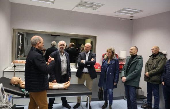 El-Gobierno-de-Castilla-La-Mancha-implementara-un-modelo-de-comunidades-de-aprendizaje-en-Atencion-Primaria-integrando-la-simulacion