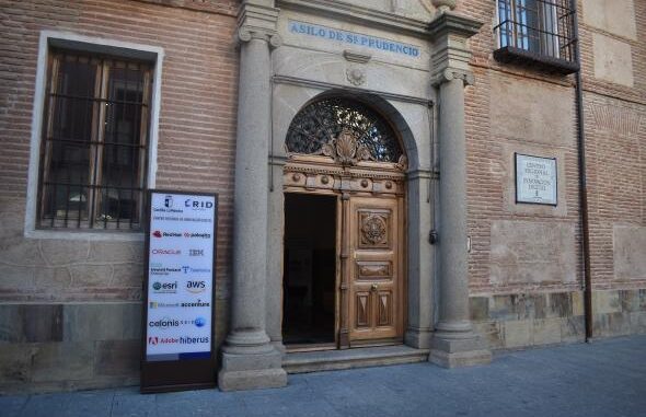 Garcia-Page-visitara-proximamente-los-terrenos-en-los-que-se-instalara-la-compania-tecnologica-´Substrate-AI´-en-Talavera-de-la-Reina-Toledo