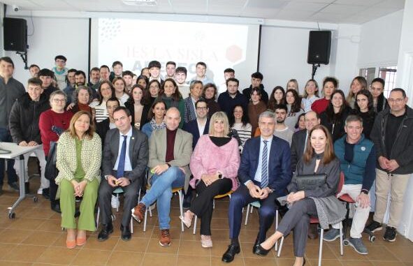 Con-la-nueva-APETECA-del-IES-de-Sonseca-son-ya-34-las-aulas-tecnologicas-y-de-emprendimiento-abiertas-por-el-Gobierno-regional-en-la-provincia-de-Toledo