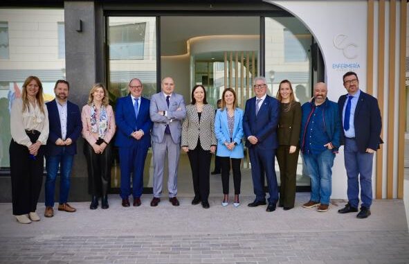 El-SESCAM-impulsa-la-enfermeria-y-refuerza-su-compromiso-con-las-enfermedades-raras-en-la-inauguracion-de-la-nueva-sede-colegial-en-Alcazar-de-San-Juan