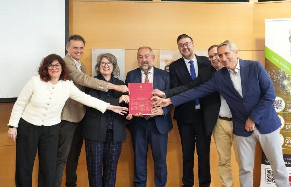 El-Gobierno-de-Castilla-La-Mancha-la-UCLM-y-entidades-oficiales-colaboran-para-impulsar-la-formacion-forestal-universitaria-en-la-region