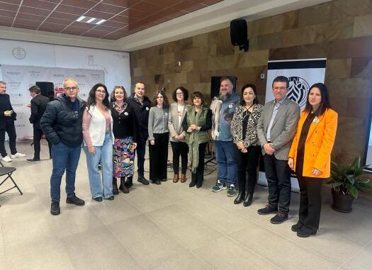 El-Gobierno-regional-destaca-que-el-proyecto-piloto-llevado-a-cabo-en-80-centros-educativos-ha-permitido-detectar-a-800-alumnos-y-alumnas-con-altas-capacidades